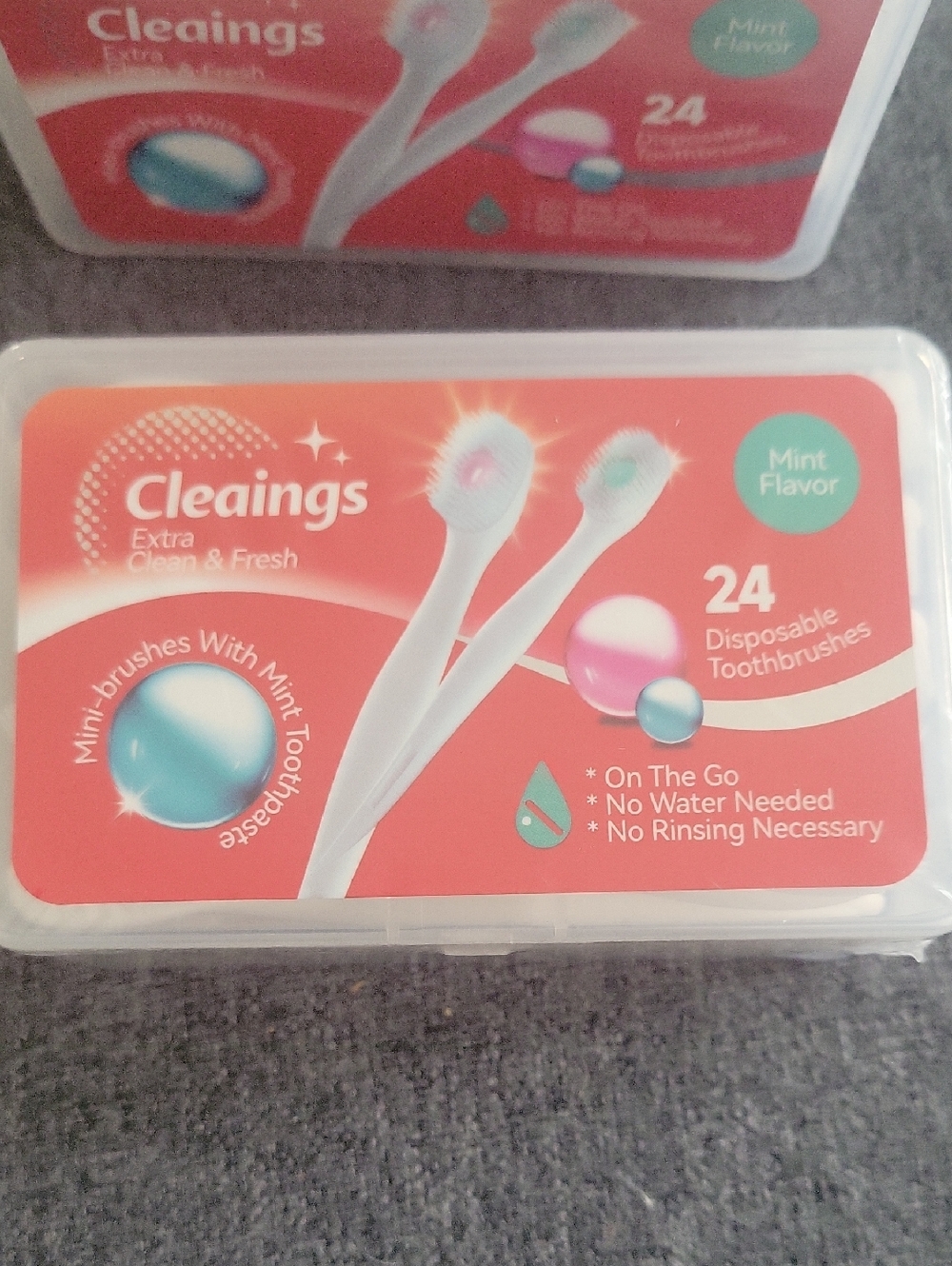 Cleaings Mint Flavor Disposable Toothbrushes - Coral/White 2 Pack